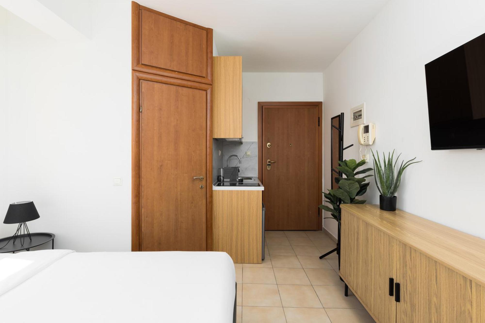 Apartment Urban Colors By Binobi! Thessaloniki